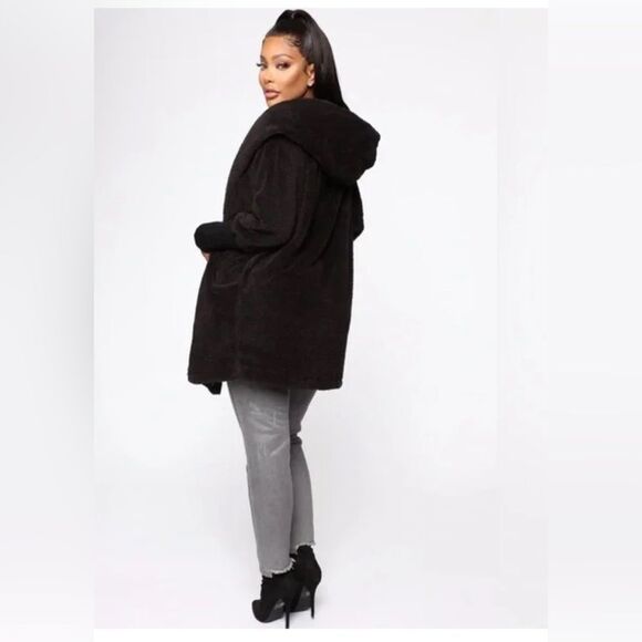 Fashion Nova hooded faux fur jacket, NWT - Picture 3 of 7